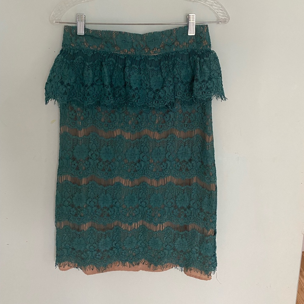 NWOT Anthropologie Maeve Lace Overlay Peplum Skirt- Teal